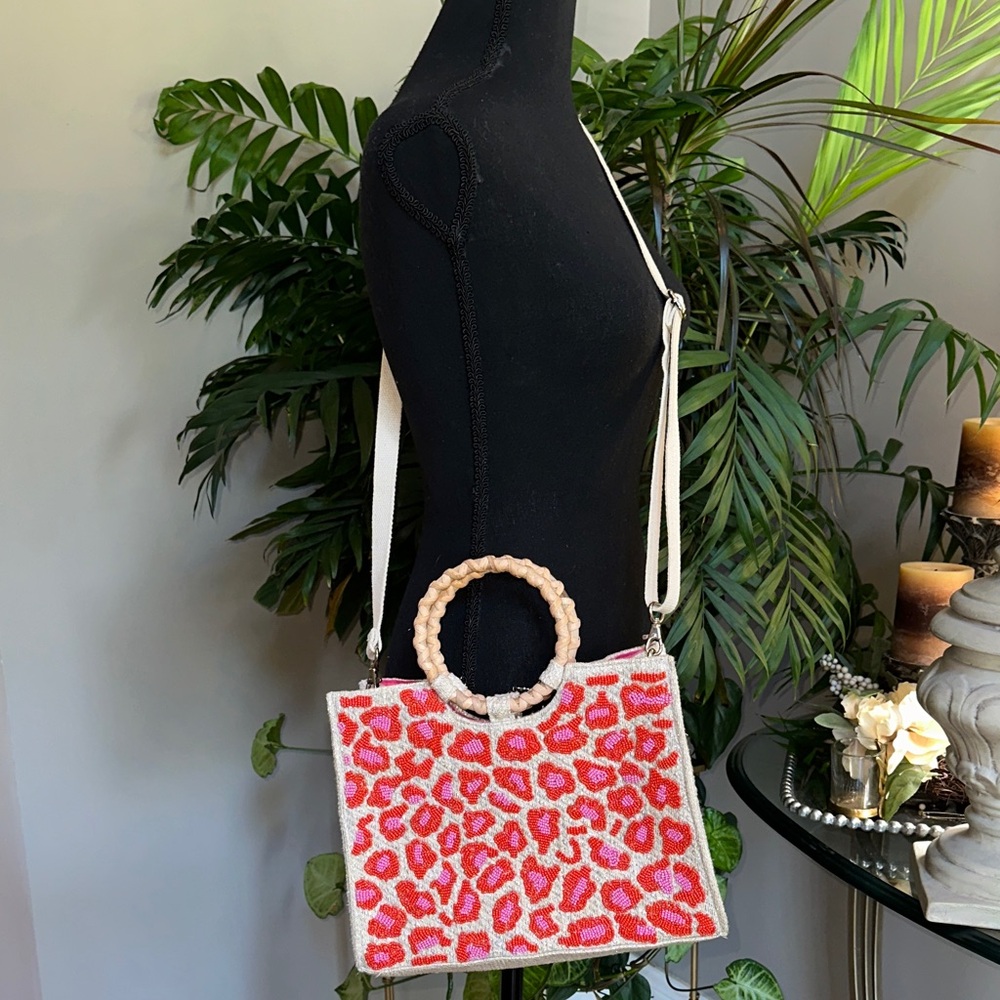 Stylish orange and Pink Leopard Print Patterned Crossbody Bag - Picture 16 of 16